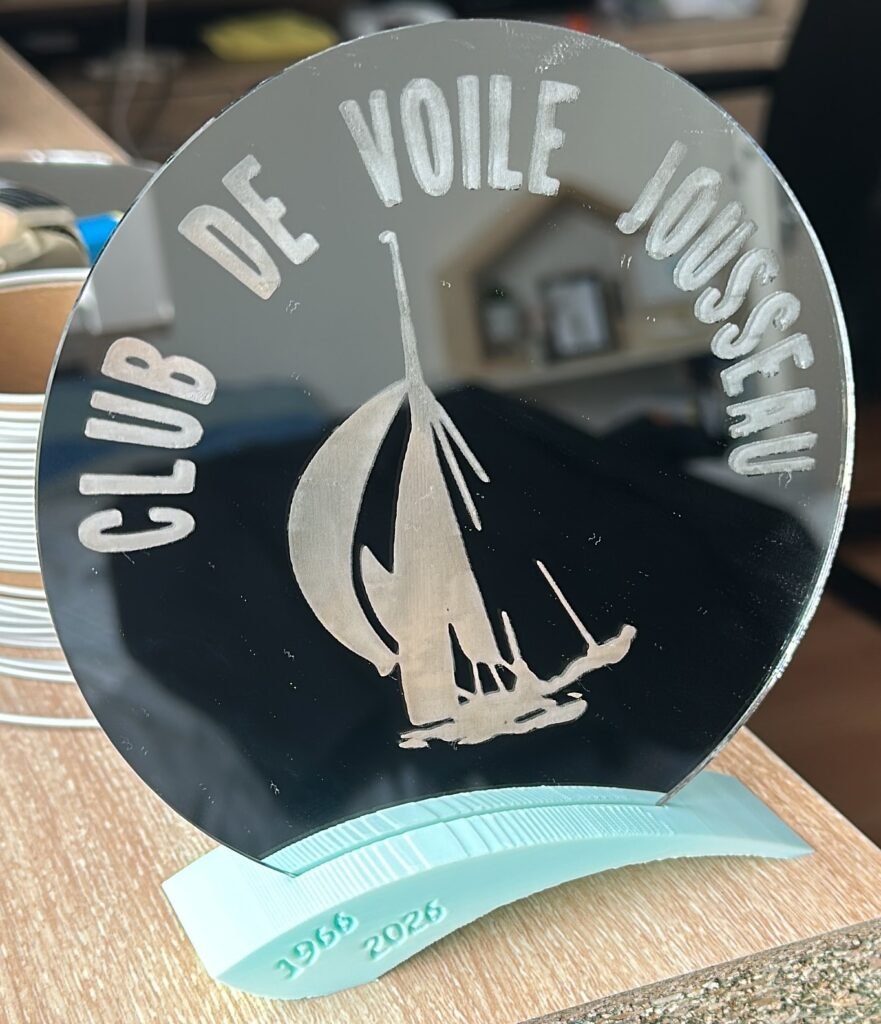 Trophée du Club de Voile de Jousseau, gravure laser et impression 3D